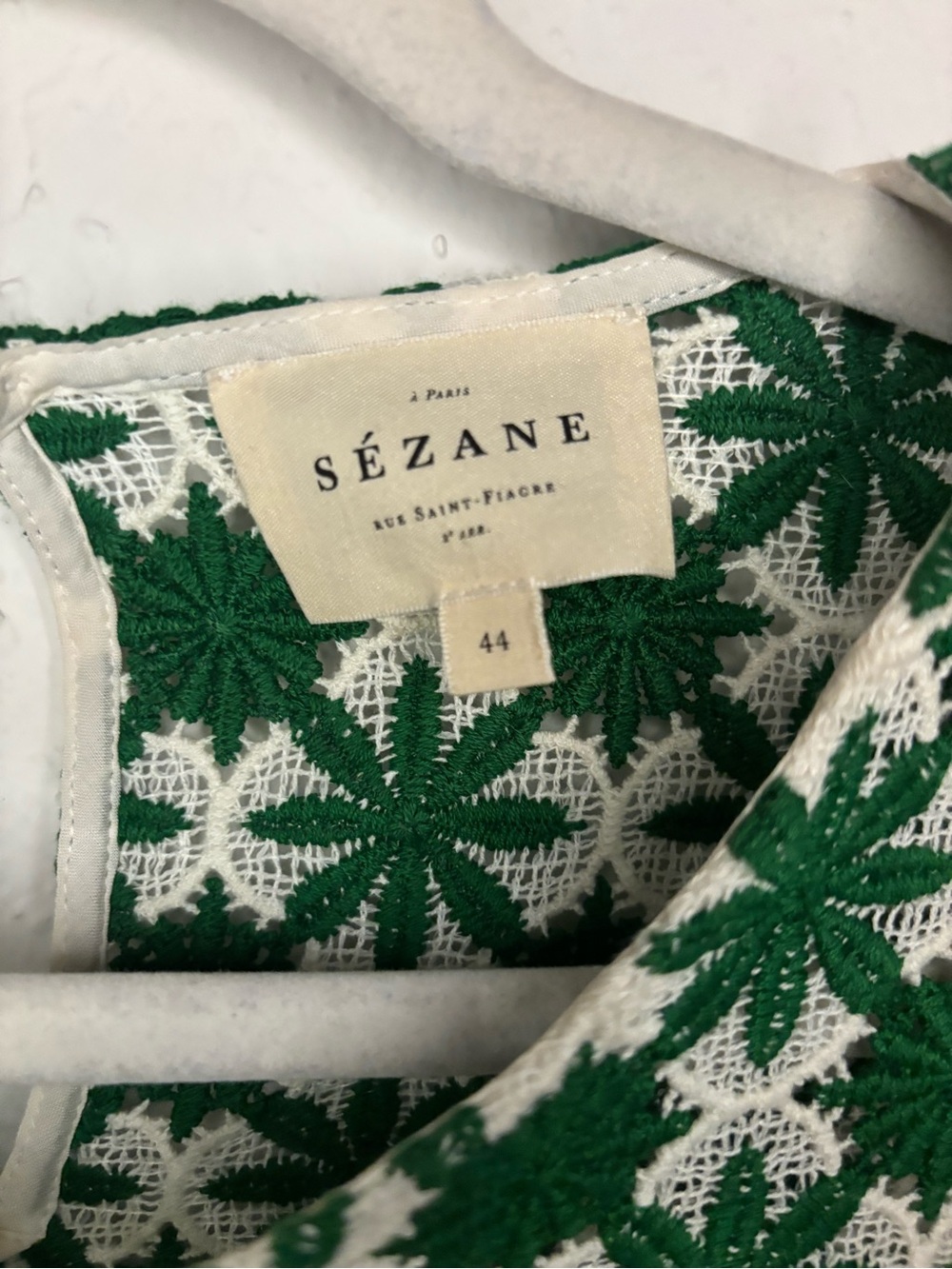 Sezane Jesse Green and White Floral Top - Picture 4 of 5